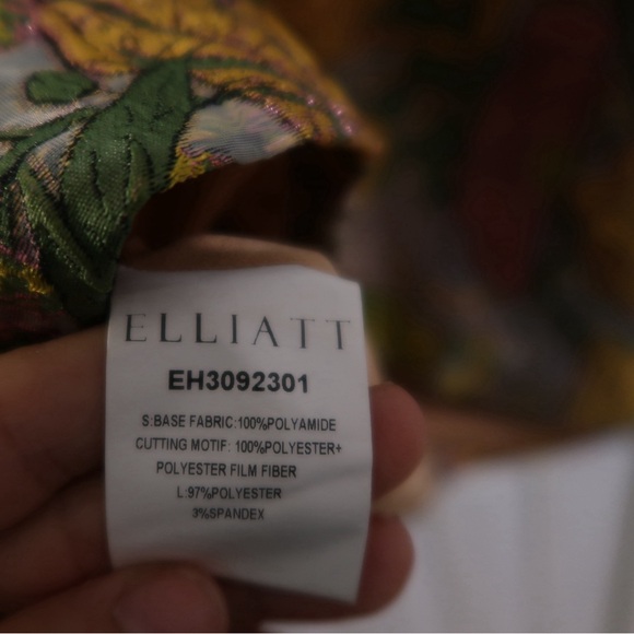 ELLIATT Patricia Dress Size Large - Picture 8 of 8